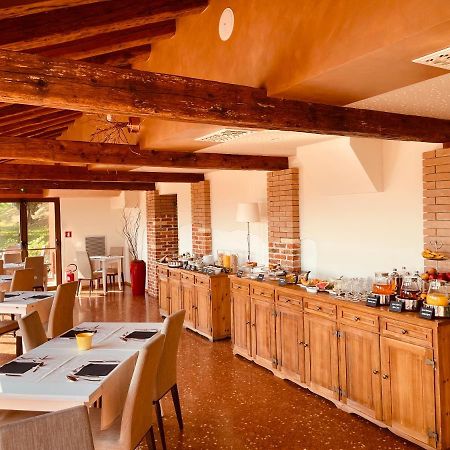 Elliot Osteria E Dormire In Collina Manzano ภายนอก รูปภาพ