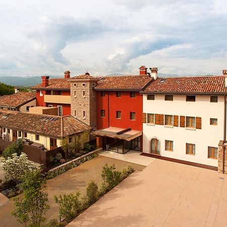 Elliot Osteria E Dormire In Collina Manzano ภายนอก รูปภาพ