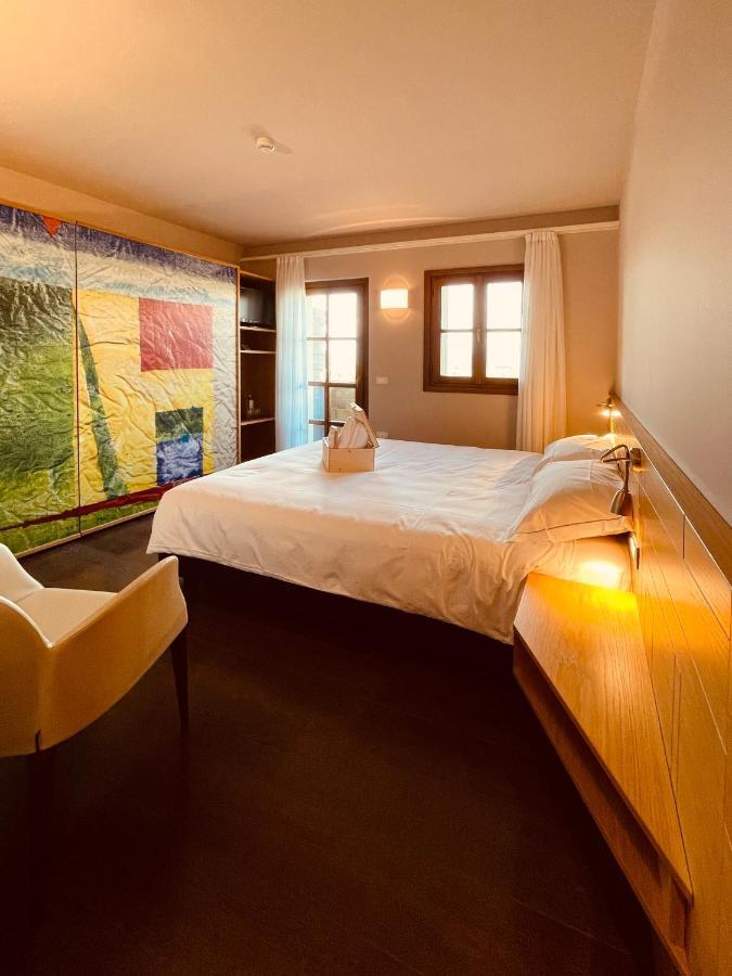 Elliot Osteria E Dormire In Collina Manzano ภายนอก รูปภาพ