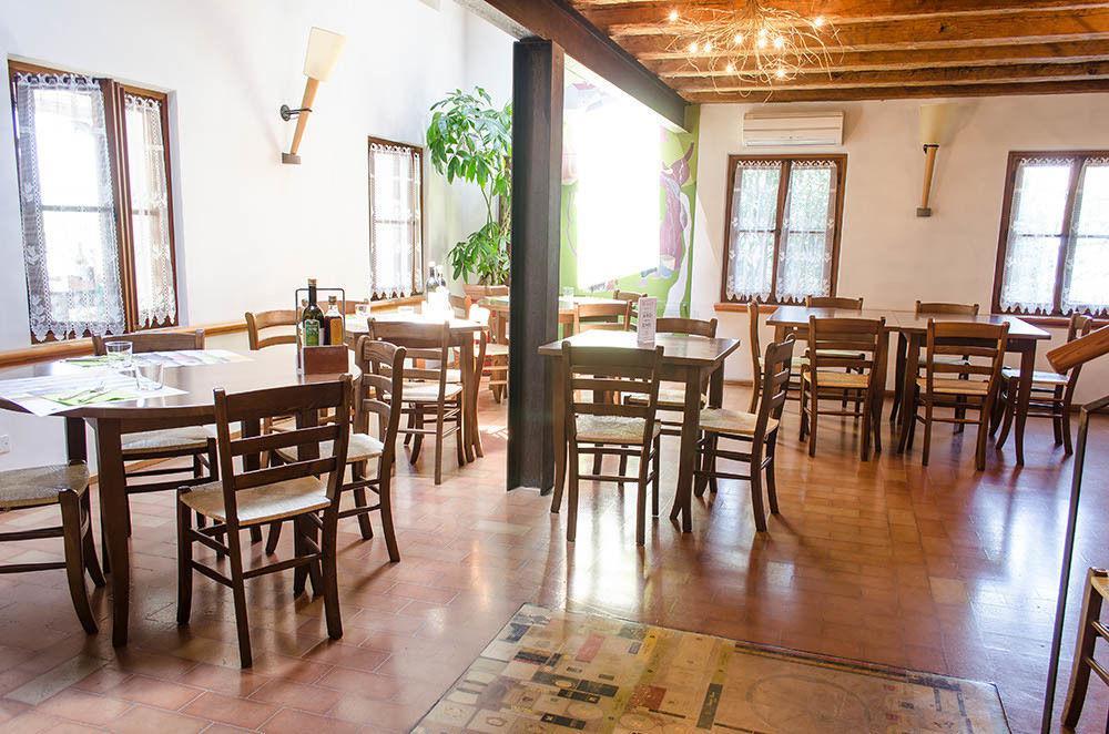 Elliot Osteria E Dormire In Collina Manzano ภายนอก รูปภาพ